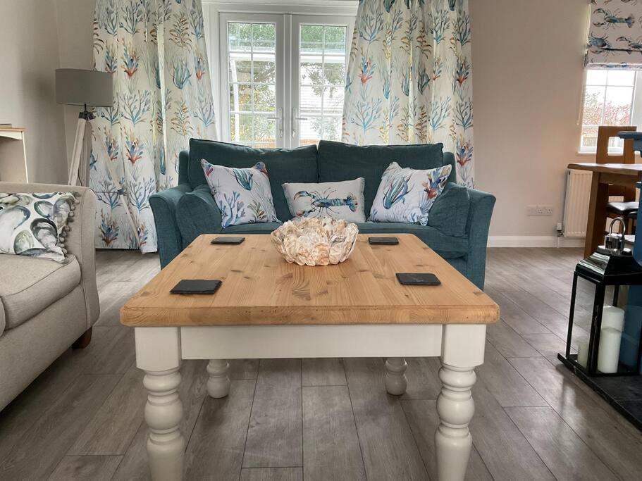 Klara'S House Villa West Mersea Bagian luar foto
